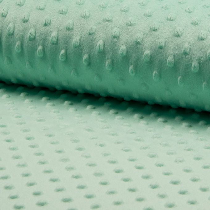 Couverture minky brodée