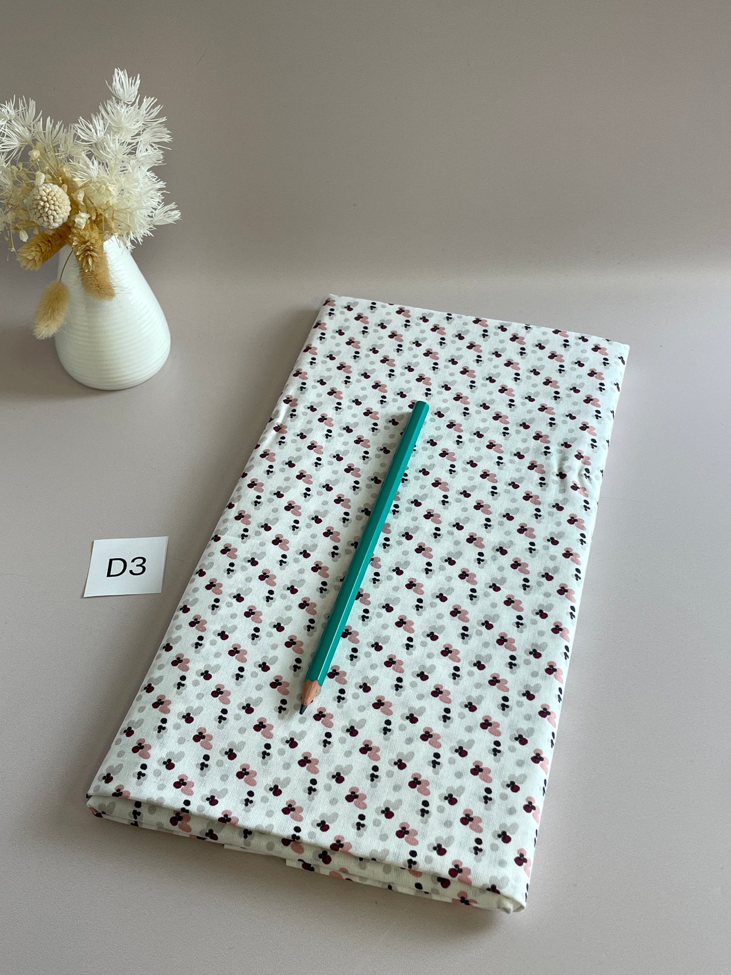 Motifs divers (graphiques, fleurs…)