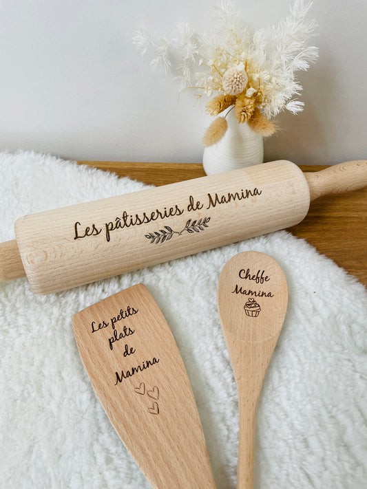 Spatule et cuillère en bois gravées