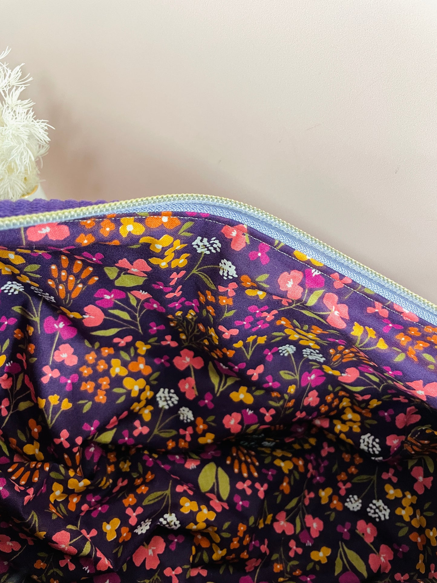 Sac demi lune en velours violet