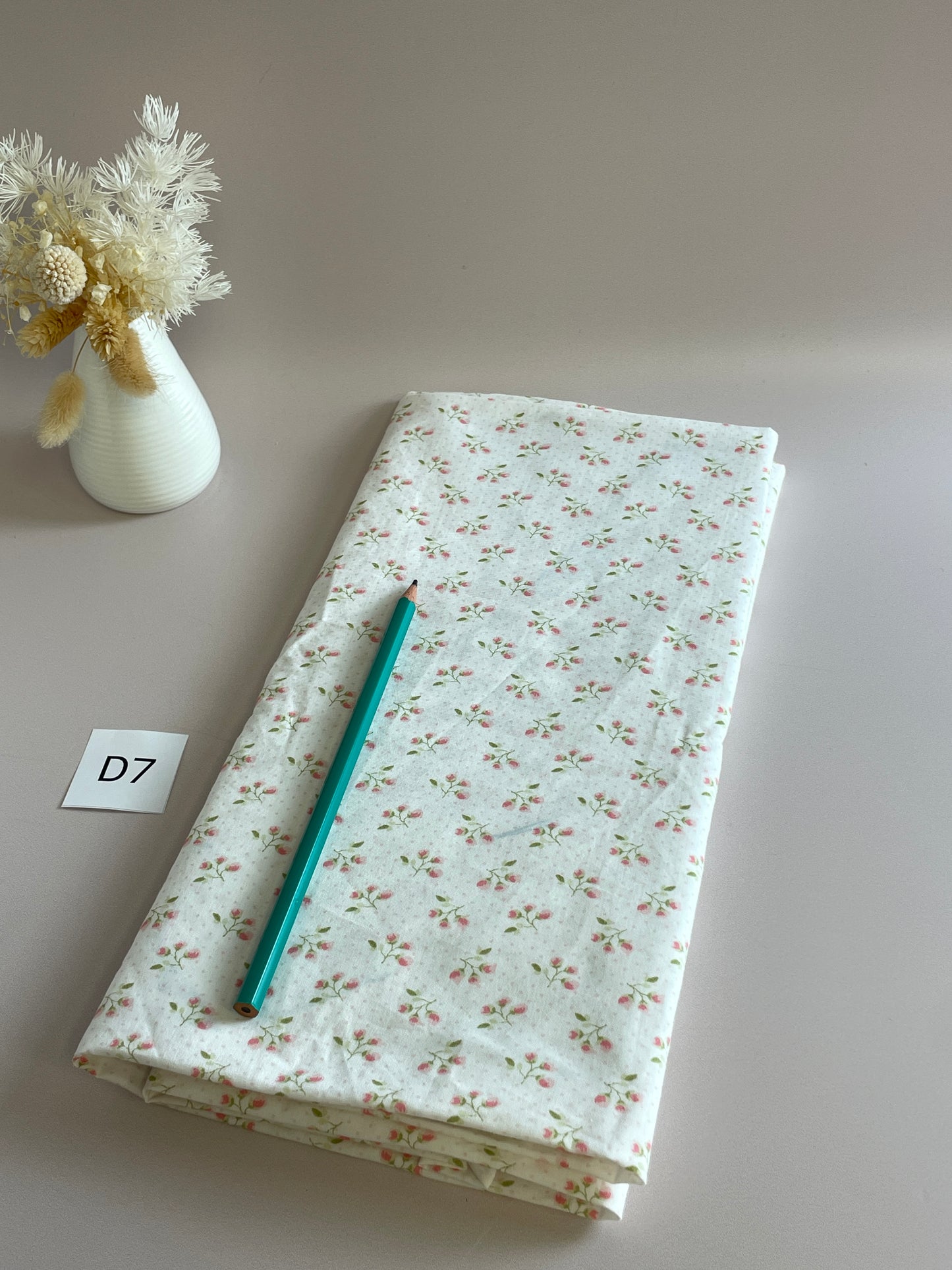 Motifs divers (graphiques, fleurs…)