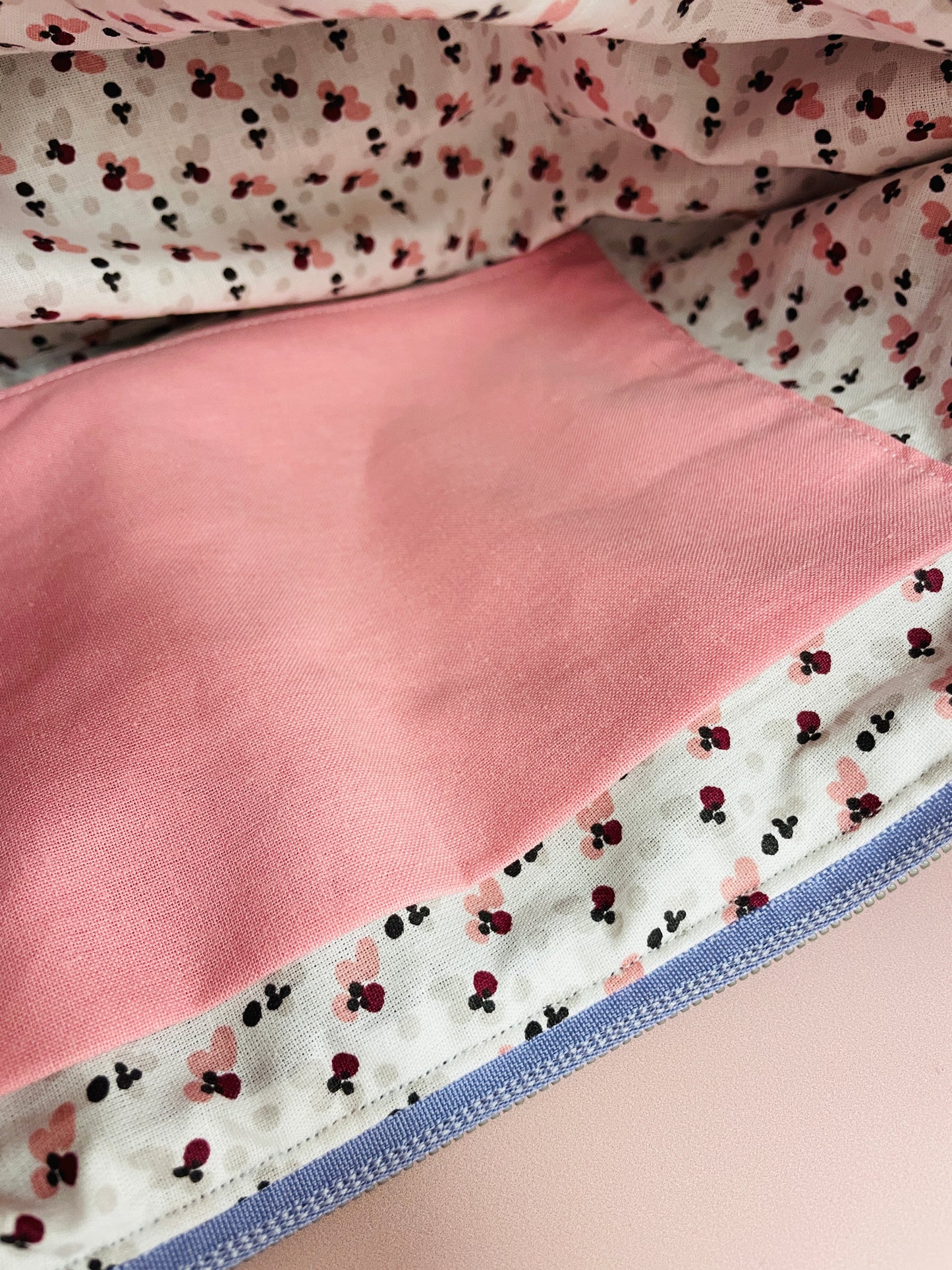 Sac demi lune en velours violet
