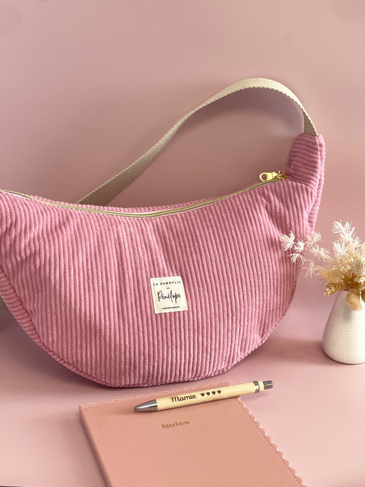 Sac demi lune velours rose clair