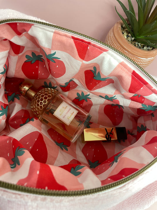Trousse "Nuage" en éponge rose – Douceur & Volume