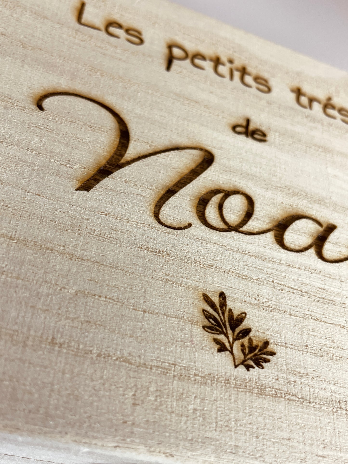 Boîte à souvenirs gravé