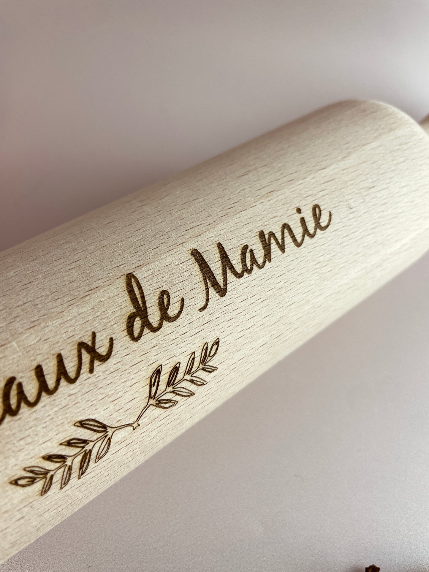 Rouleau à pâtisserie en bois gravé