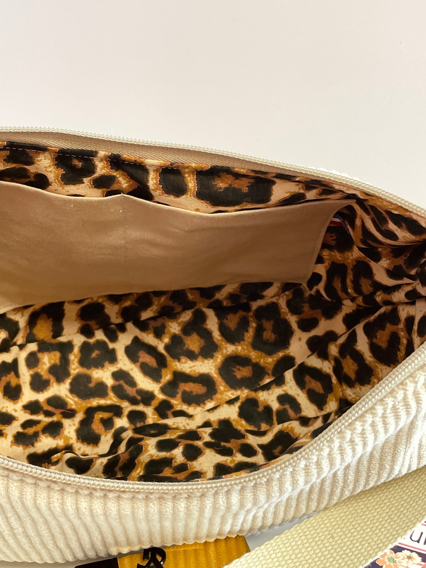 Sac demi lune beige