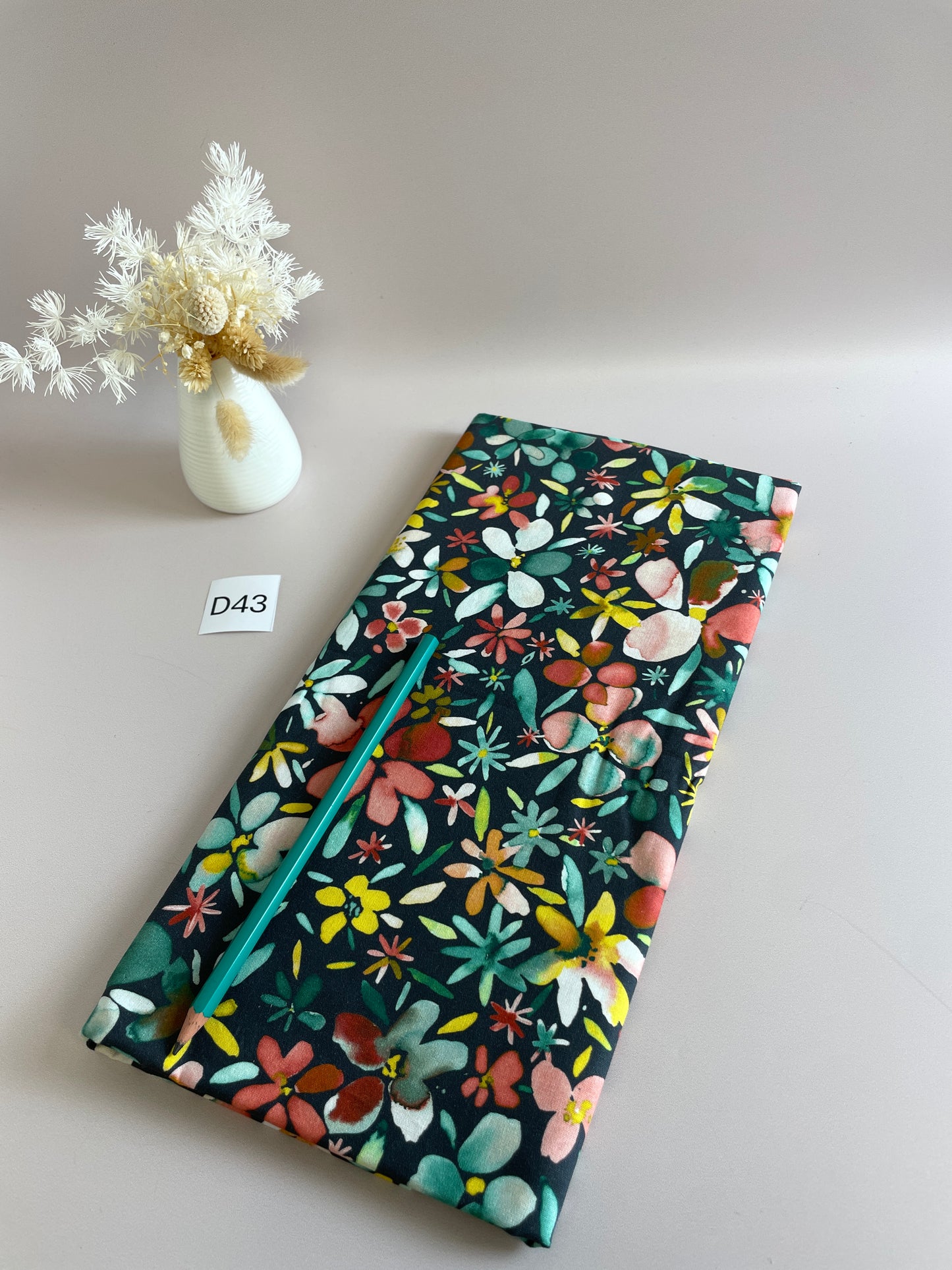 Motifs divers (graphiques, fleurs…)