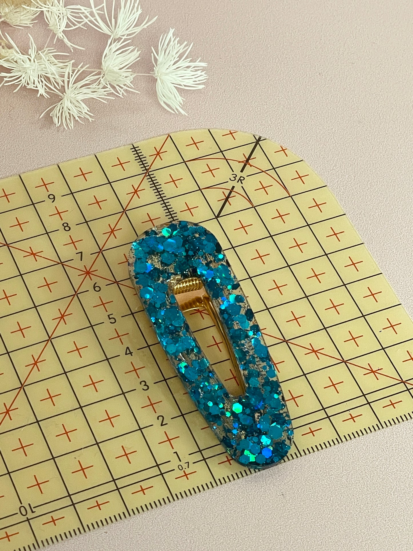 Barrette paillettes colorées
