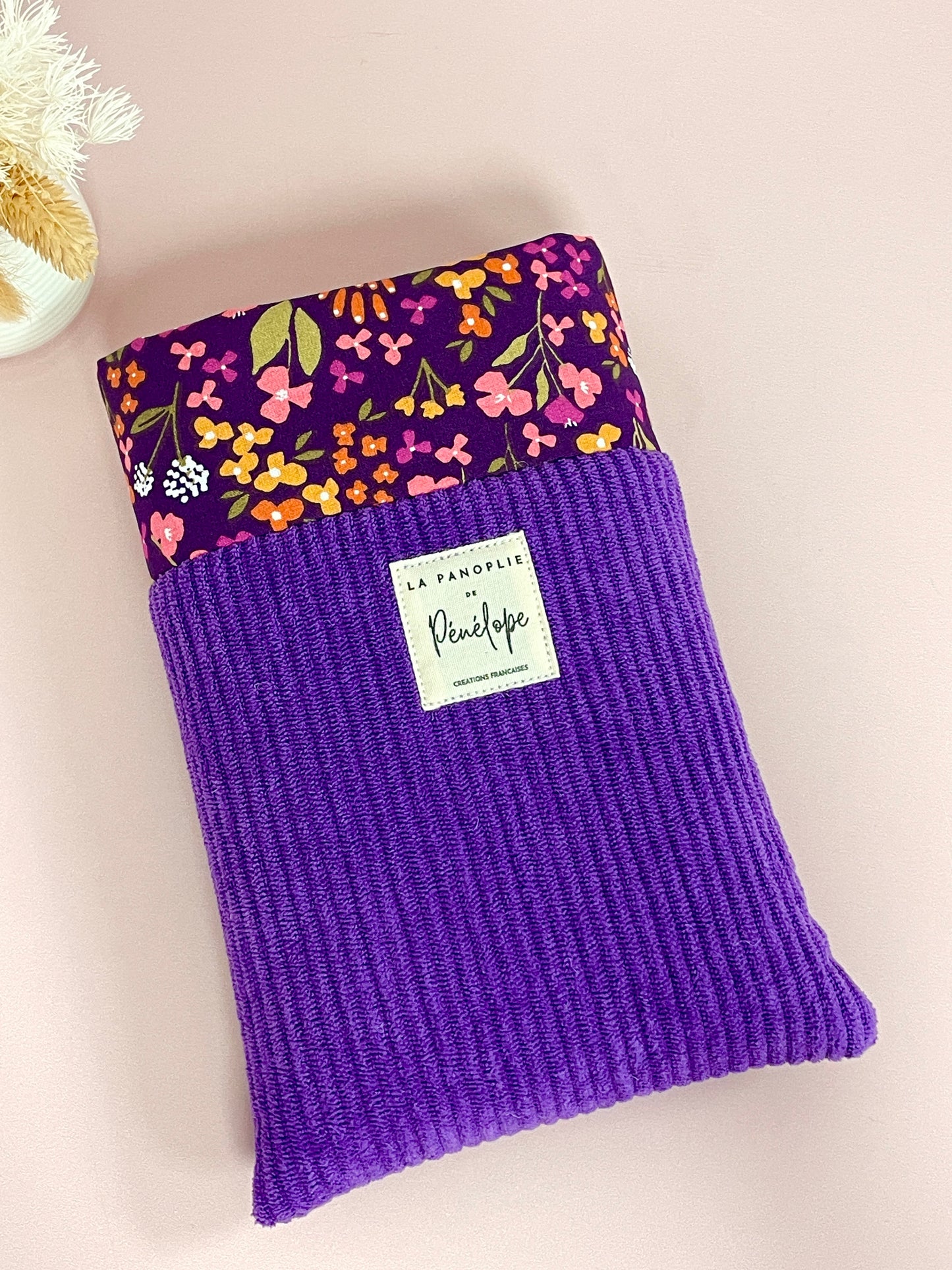 Pochette à livre molletonnée en velours violet