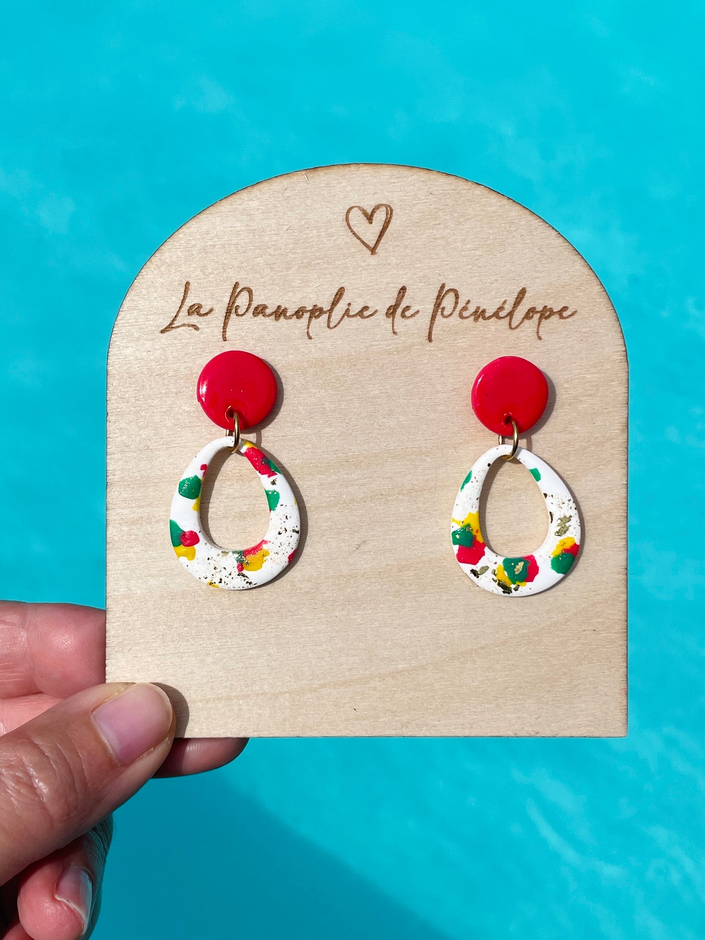 Boucles d’oreilles Amalia fuchsia, vertes ou blanches