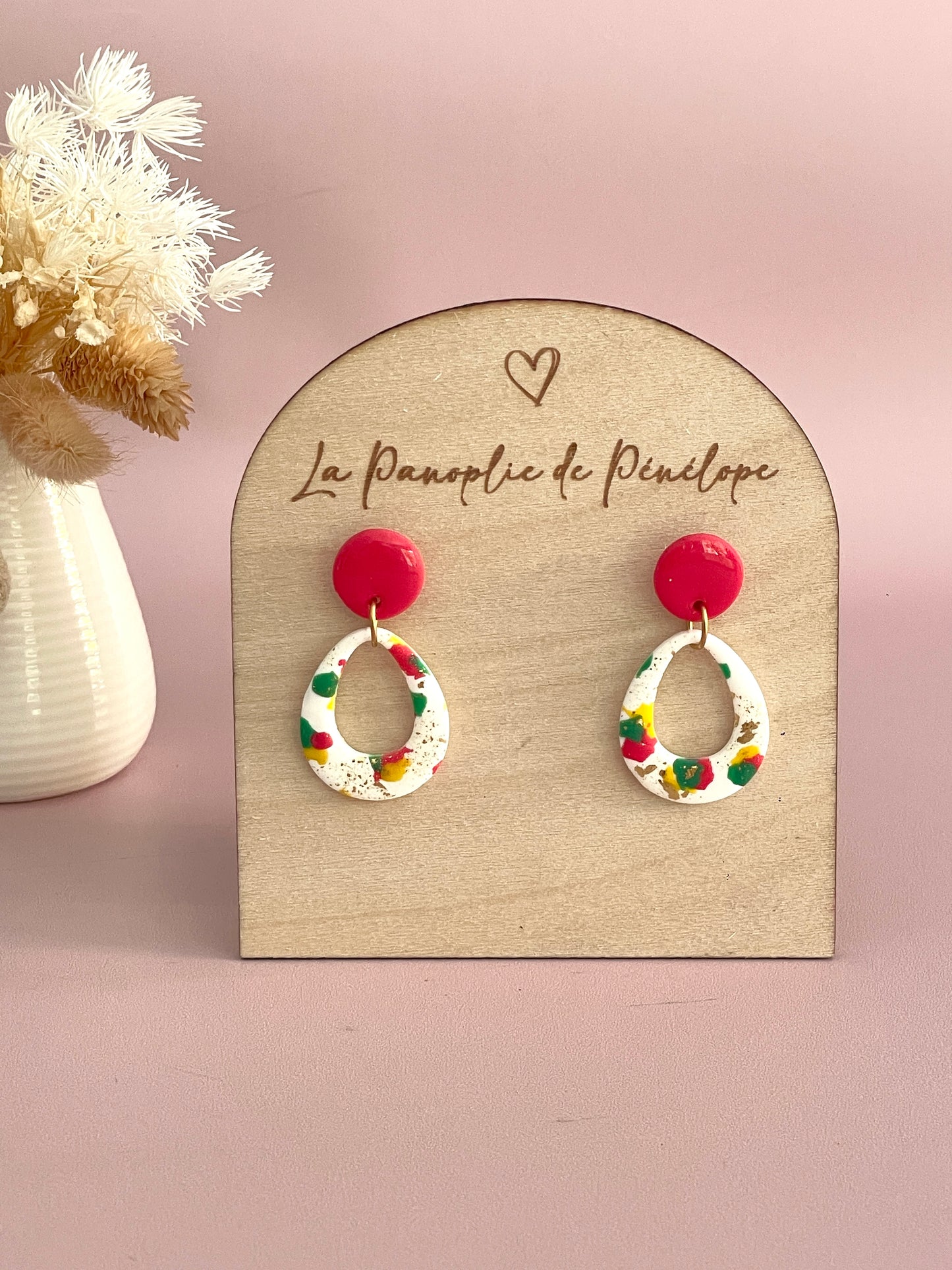 Boucles d’oreilles Amalia fuchsia, vertes ou blanches