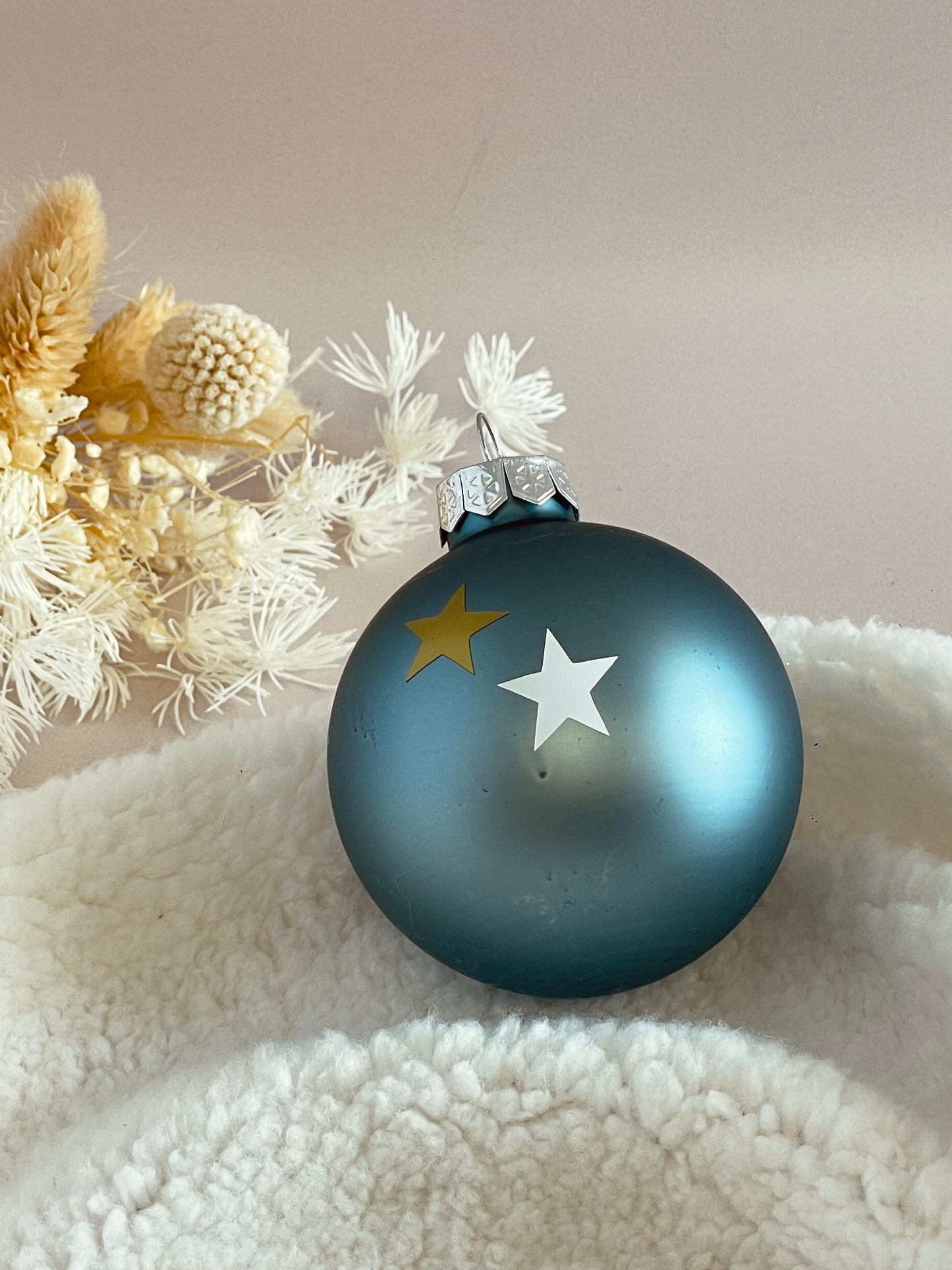 Boule de Noël bleue