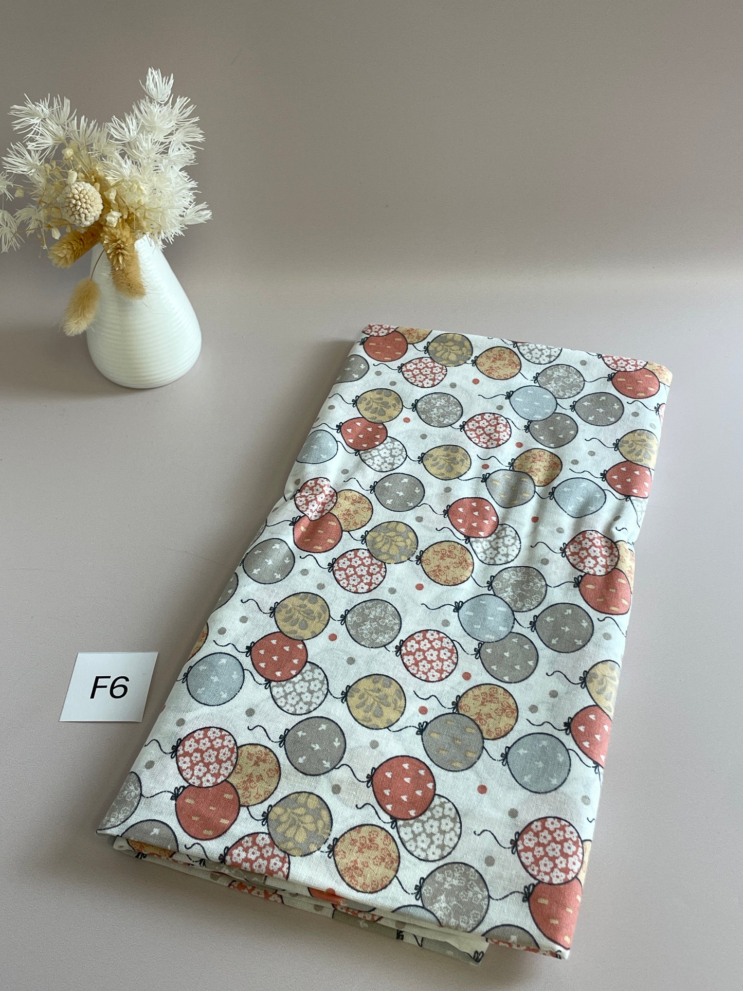 Motifs féminins