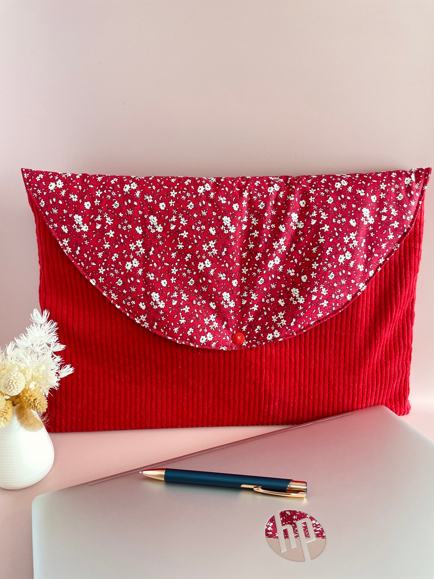 Pochette ordinateur PC rouge et fleurs
