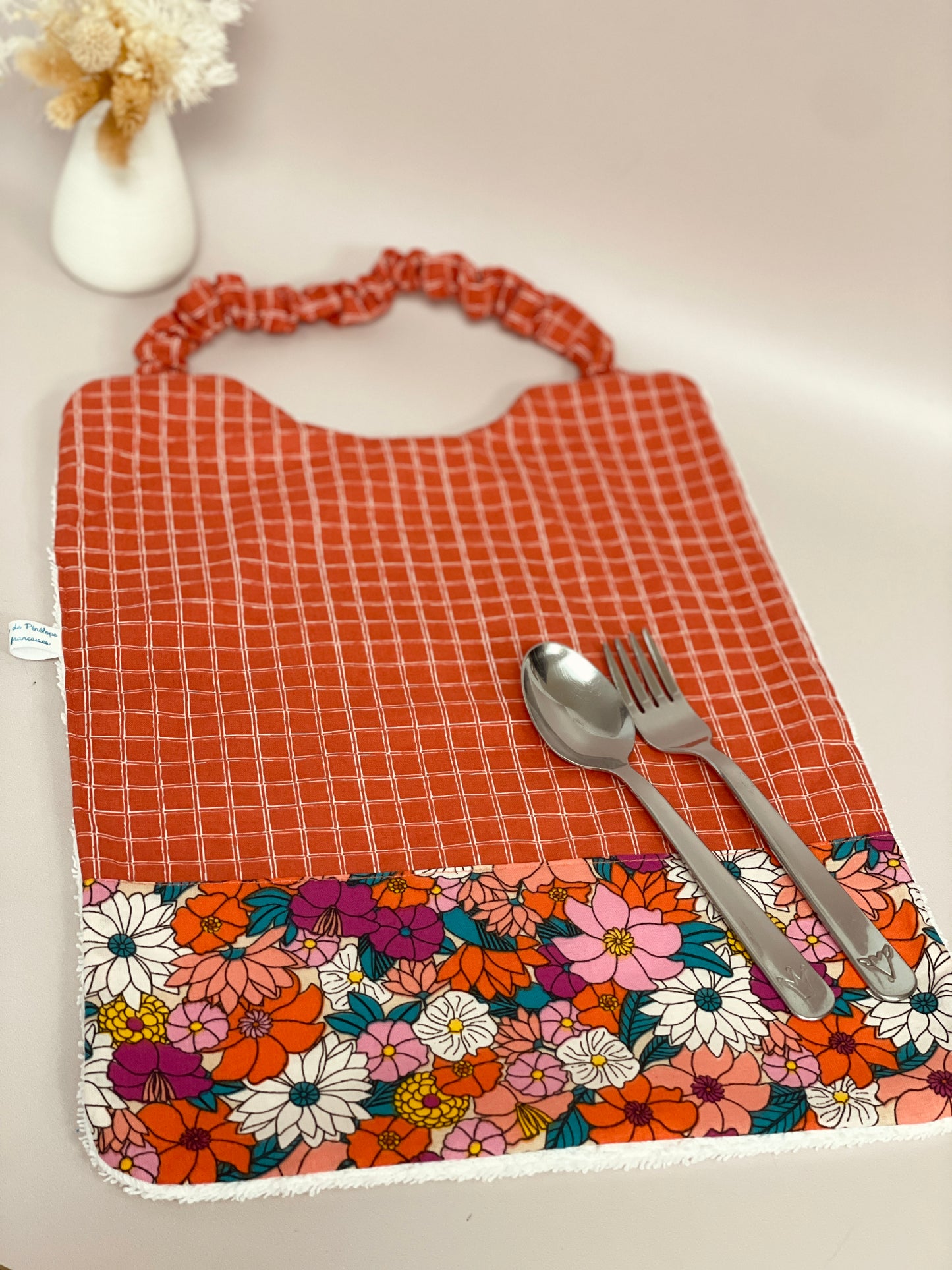 Serviette maternelle Fleurs