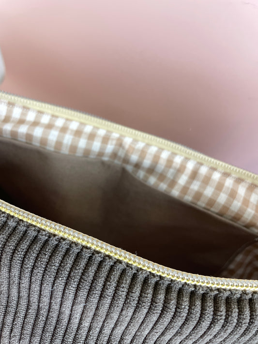 Sac demi lune en velours marron