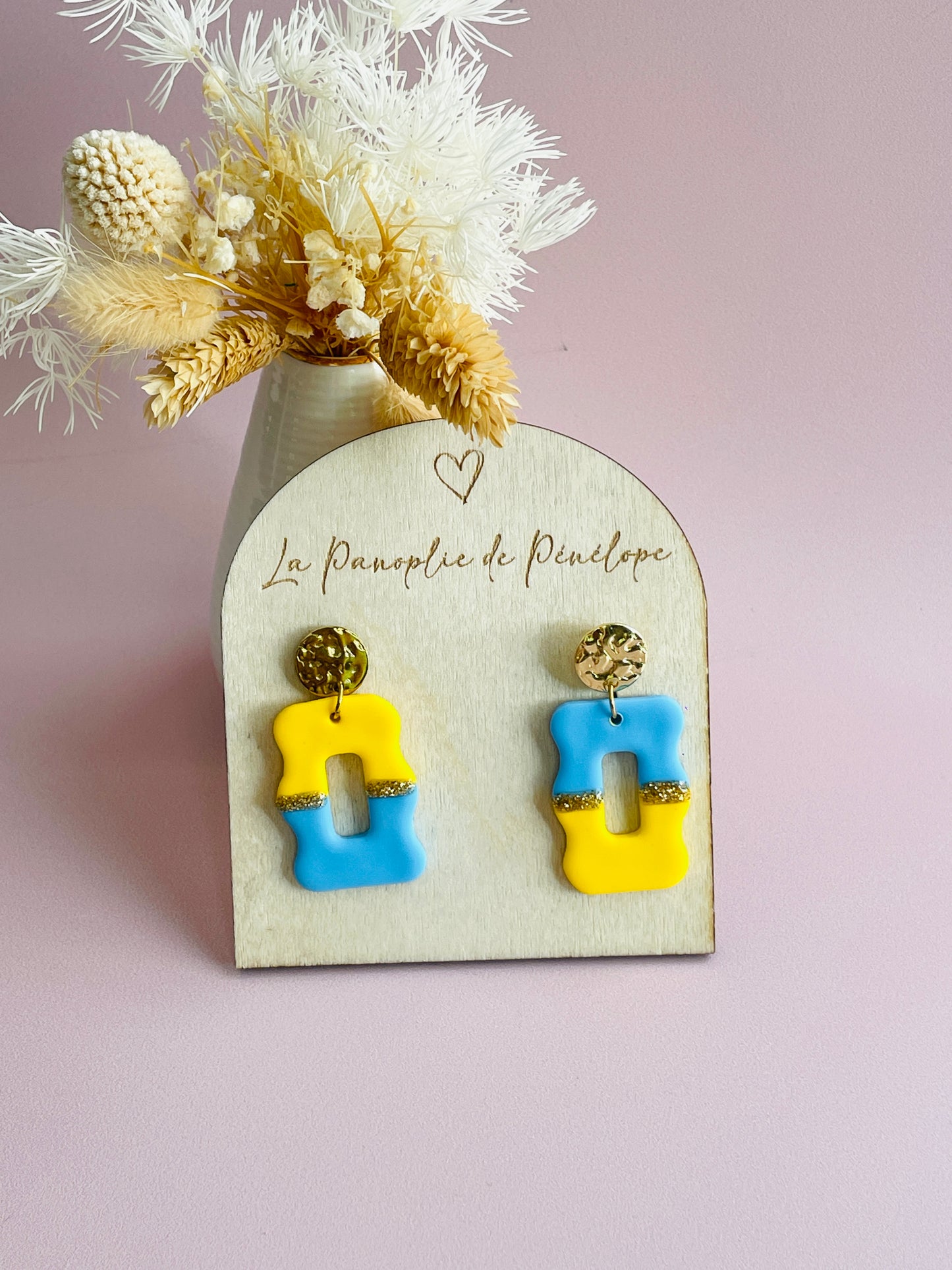 Boucles d’oreilles inversées Tilda