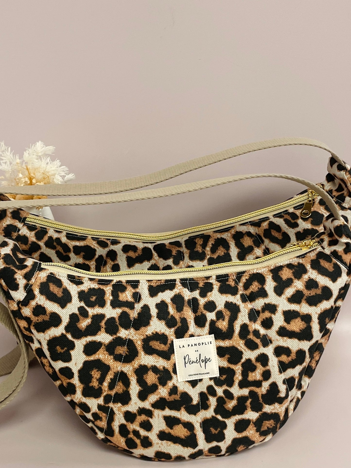 Sac demi lune Léopard 2 formats