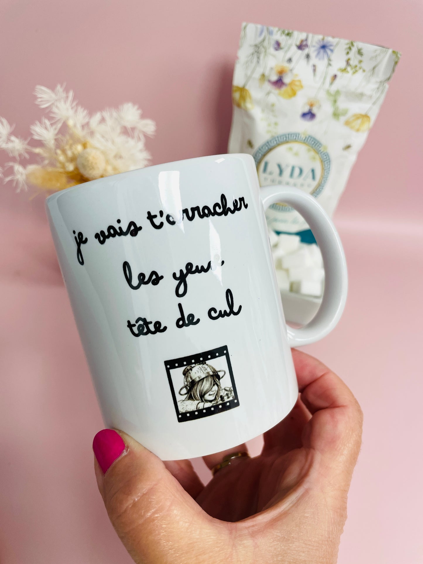 Mug Je vais t'arracher les yeux, tête de cul !