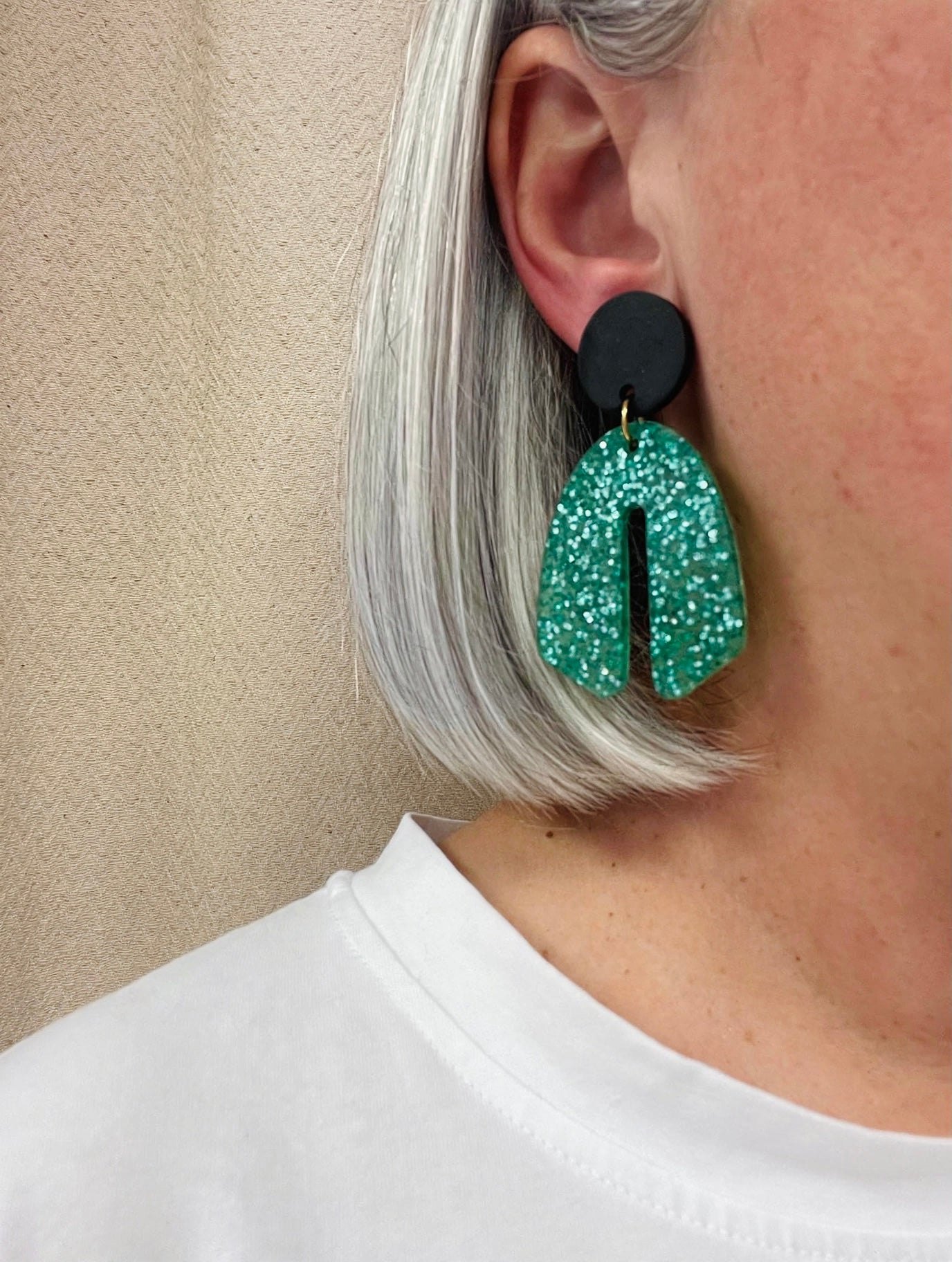 Boucles d’oreilles Solène (vertes ou roses)