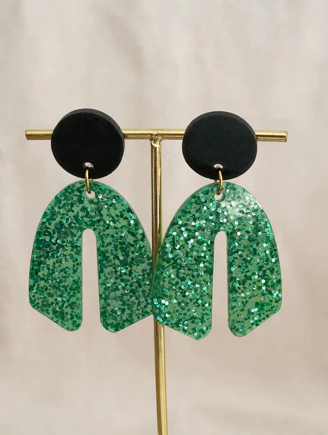 Boucles d’oreilles Solène (vertes ou roses)