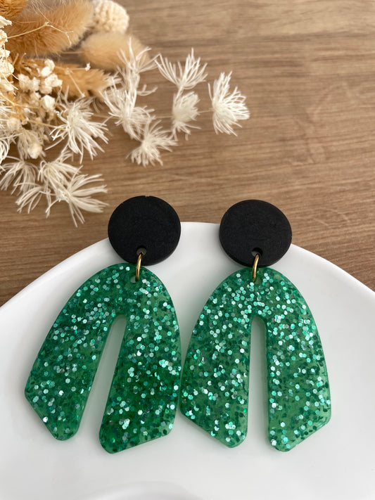 Boucles d’oreilles Solène (vertes ou roses)