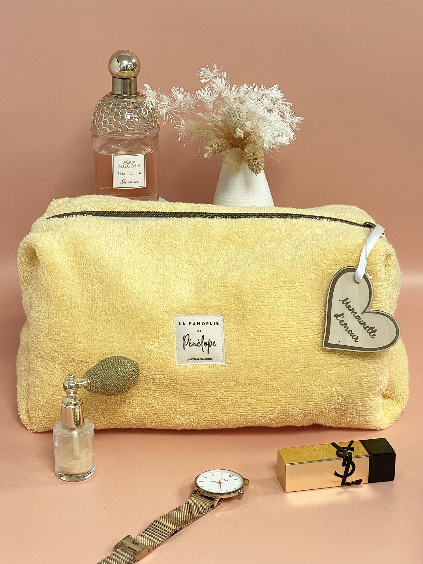 Trousse "Nuage" en éponge jaune – Douceur & Volume