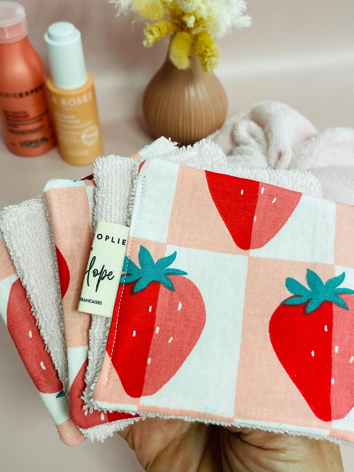 Fleur de Douche & 5 Lingettes Lavables - Kit Zéro Déchet Fraise