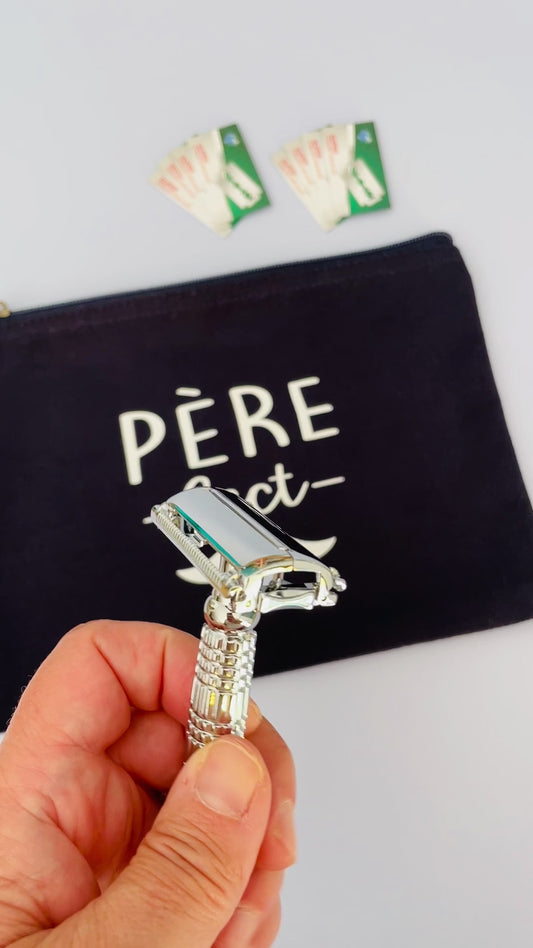 Rasoir vintage avec trousse et lames